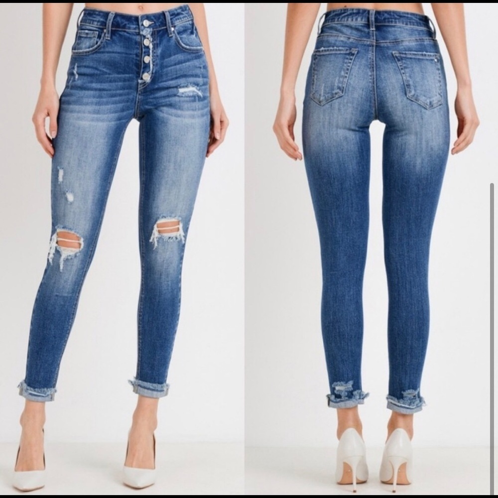 ⭐️ NWOT Sale Button up high waist distressed jeans. Nice stretch! - Picture 5 of 8